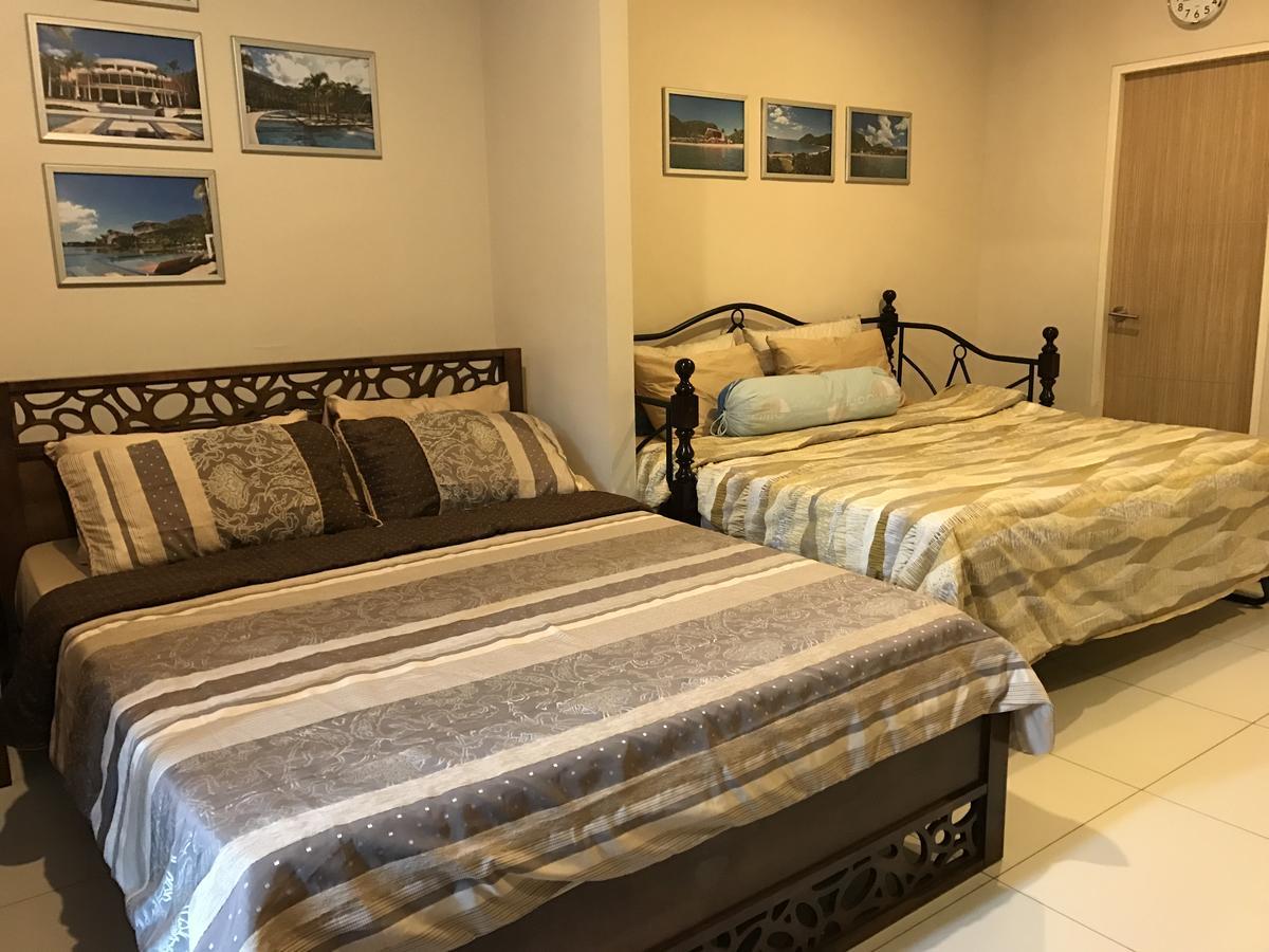 Creys Condo At Pico De Loro Cove Nasugbu Exterior photo
