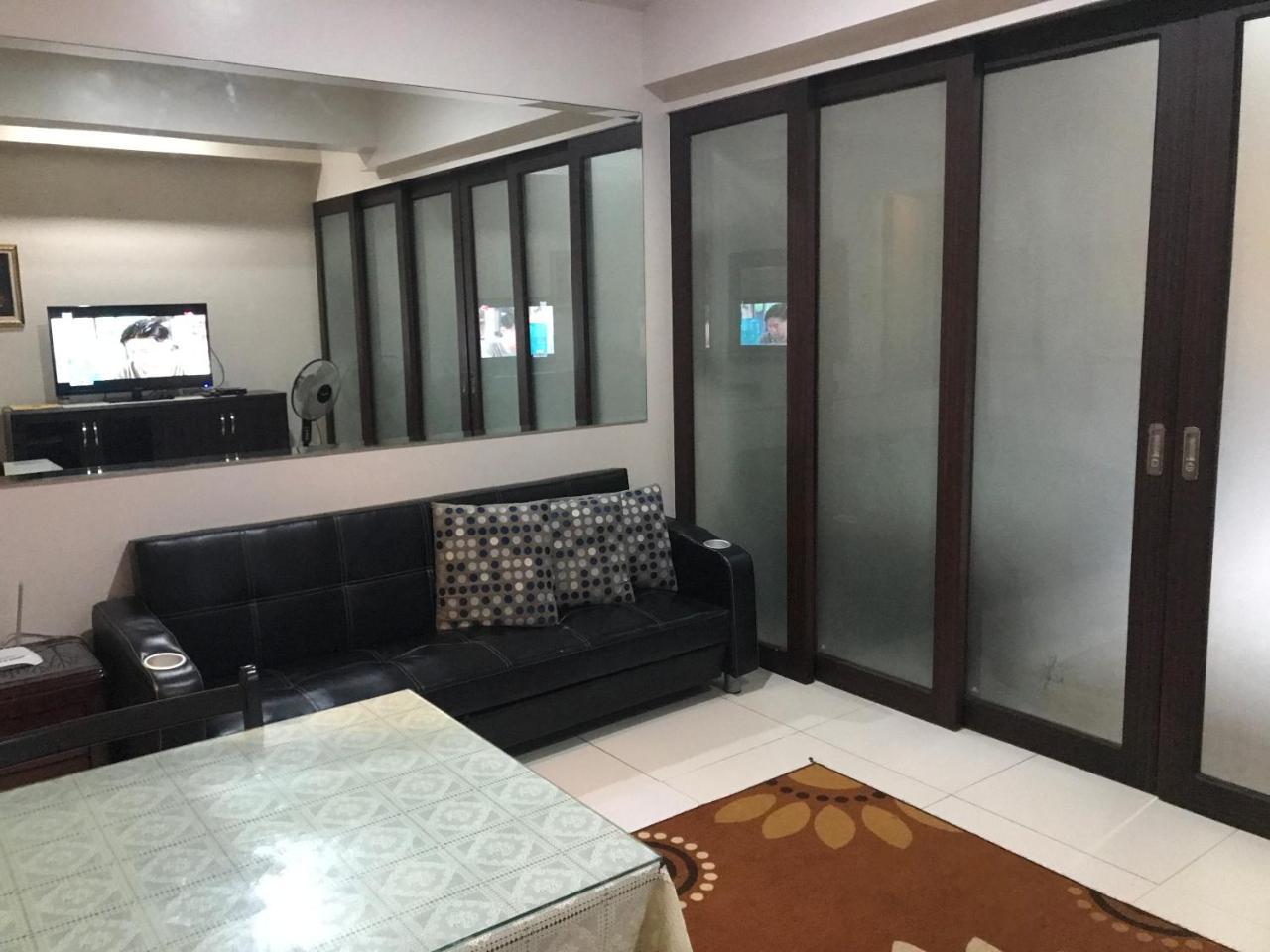 Creys Condo At Pico De Loro Cove Nasugbu Exterior photo