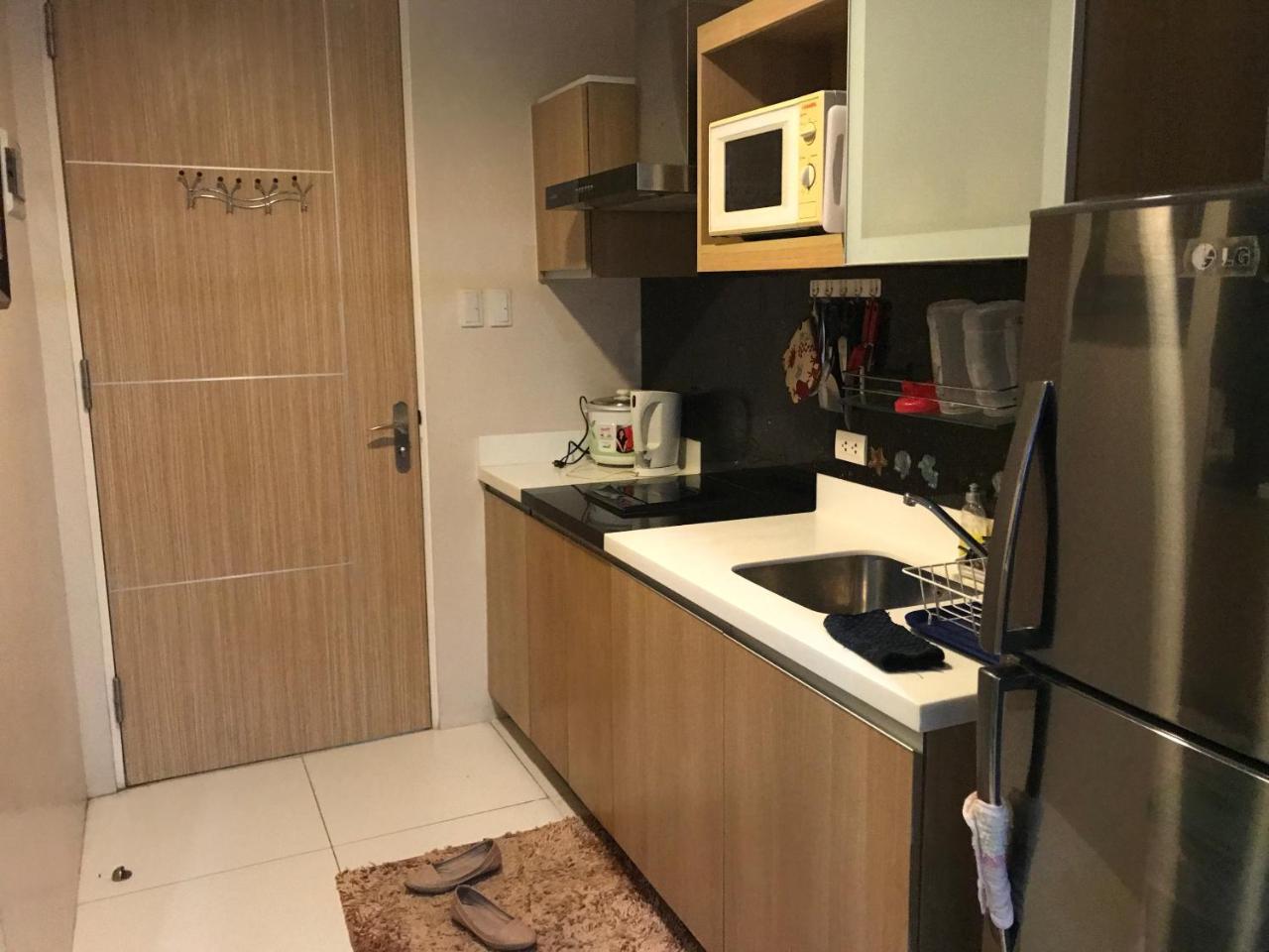 Creys Condo At Pico De Loro Cove Nasugbu Exterior photo